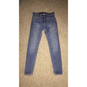 Men’s super skinny hollister jeans 26x28